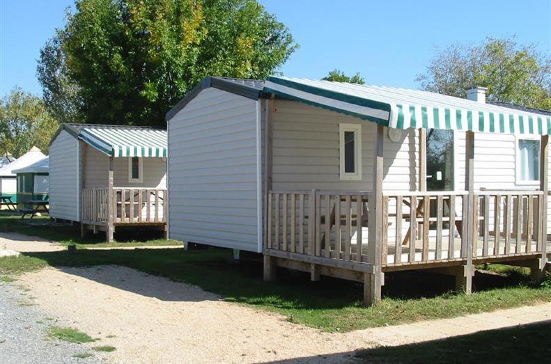 Camping Du Lac De ซูชง ภายนอก รูปภาพ