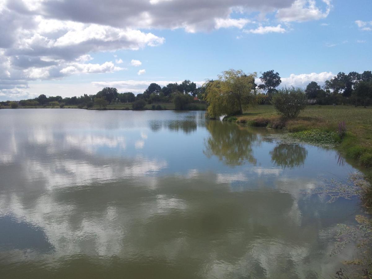 Camping Du Lac De ซูชง ภายนอก รูปภาพ